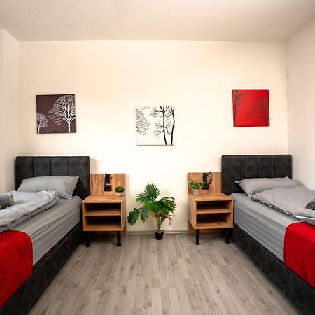 Serviceroom24 - Apartment 4 In Herten Wlan - Smart-Tv - 24-7 Check-In Und Kueche Exterior photo