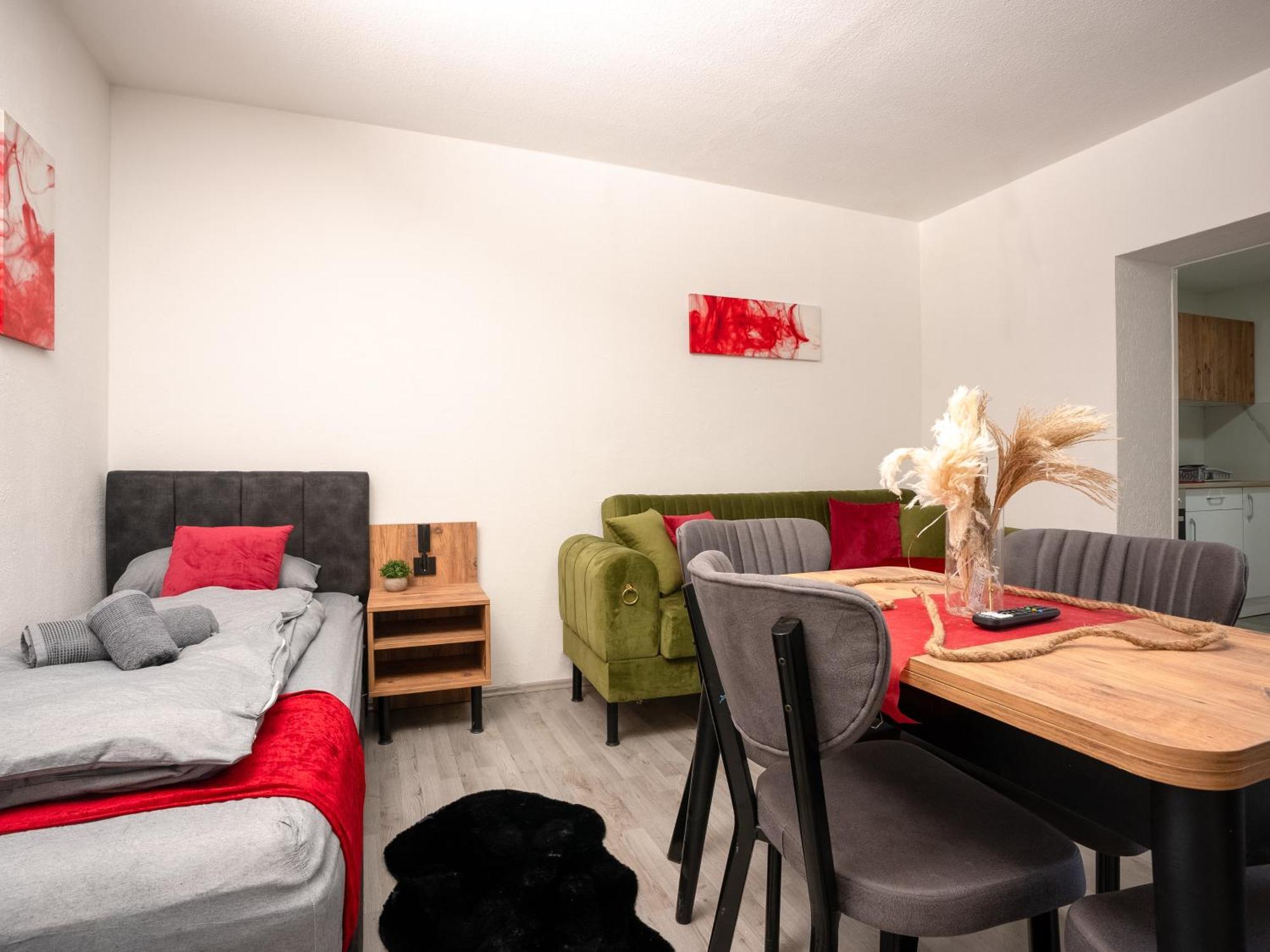 Serviceroom24 - Apartment 4 In Herten Wlan - Smart-Tv - 24-7 Check-In Und Kueche Exterior photo